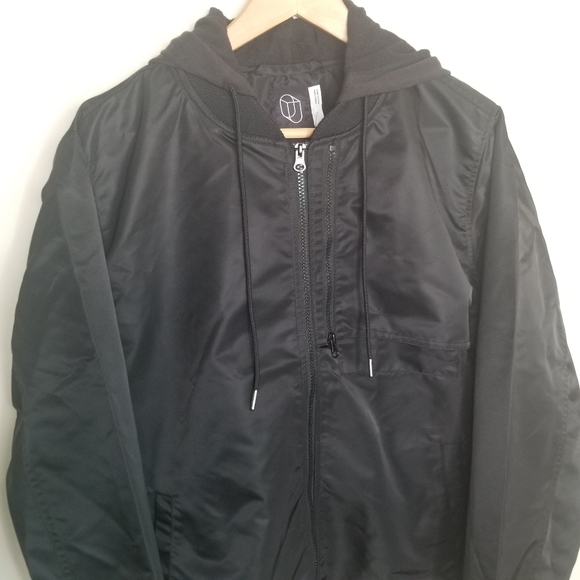 Original Use Mens Black Hooded Bomber Jacket - Picture 4 of 9